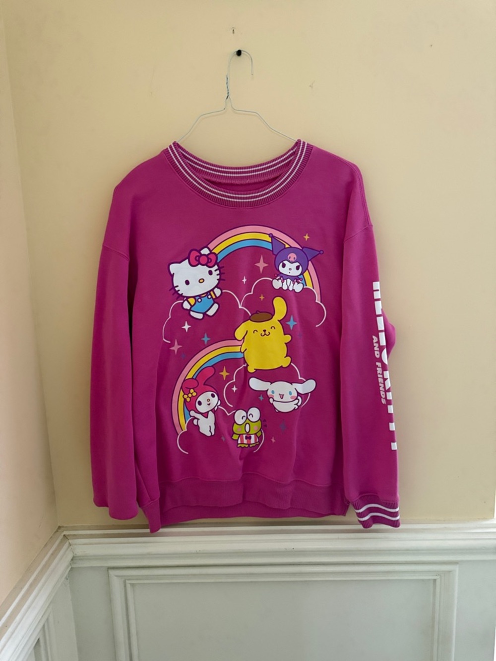 Sanrio Hello Kitty Vibrant Pink Crew Sweatshirt Sz Large